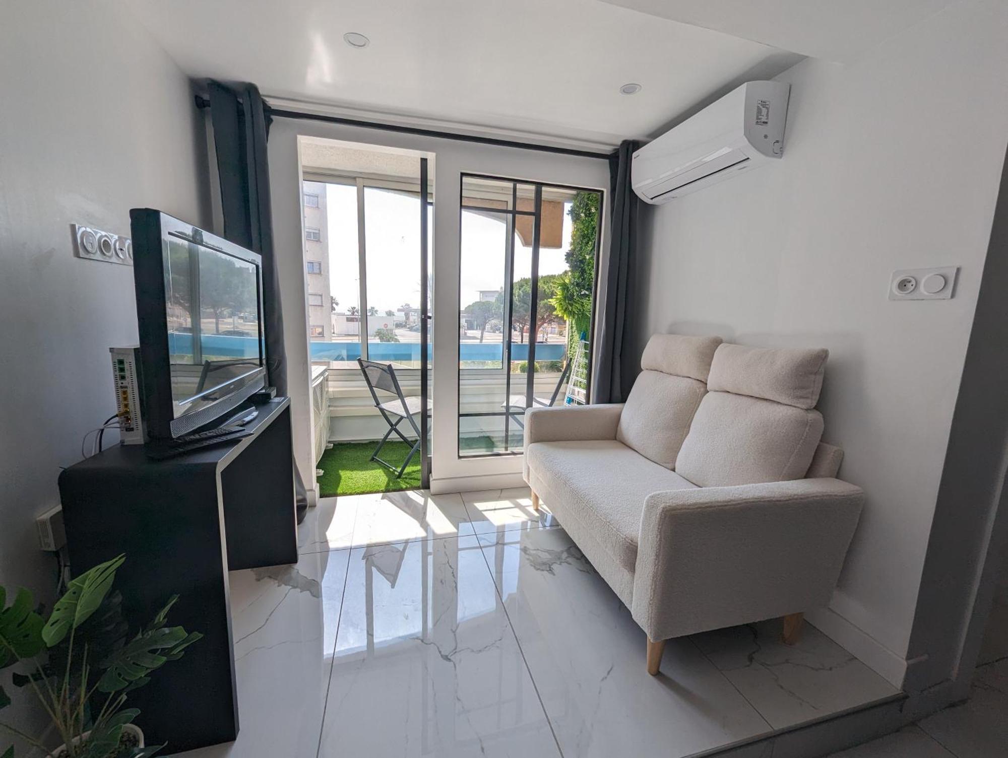 Appartement T2 Cabine, En Bord De Mer, Wifi Et Climatisation