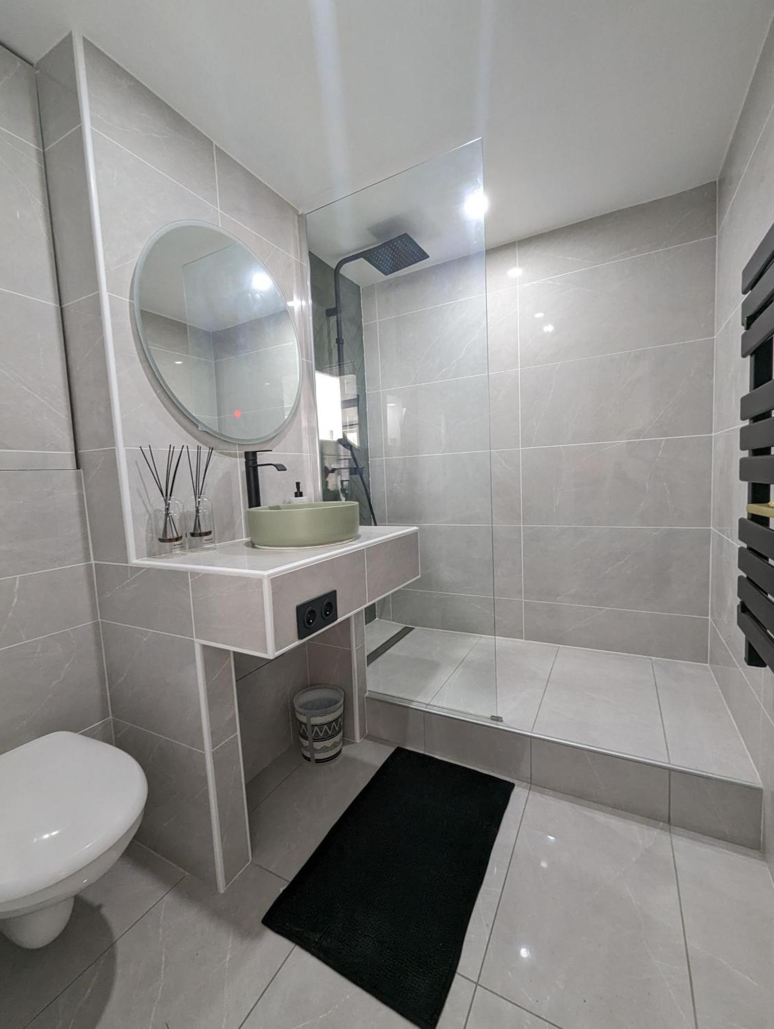 T2 Cabine, En Bord De Mer, Wifi Et Climatisation * Saint-Cyprien (Pyrenees-Orientales)